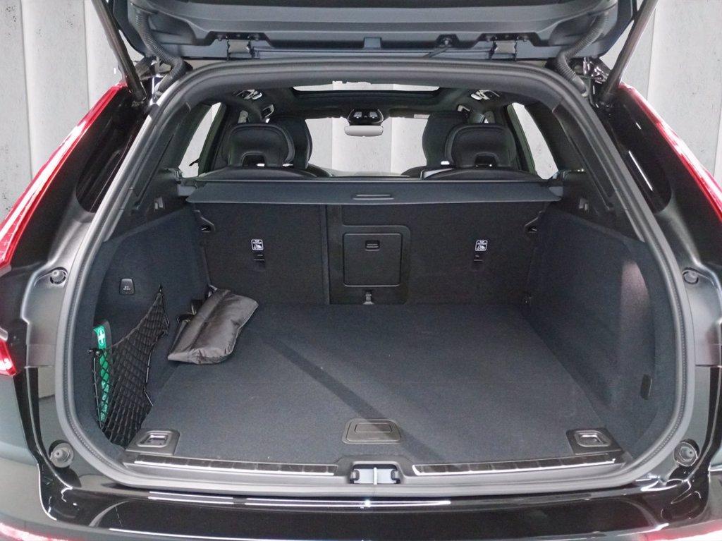 VOLVO XC60 2.0 t6 phev Ultra Black Edition awd auto del 2024