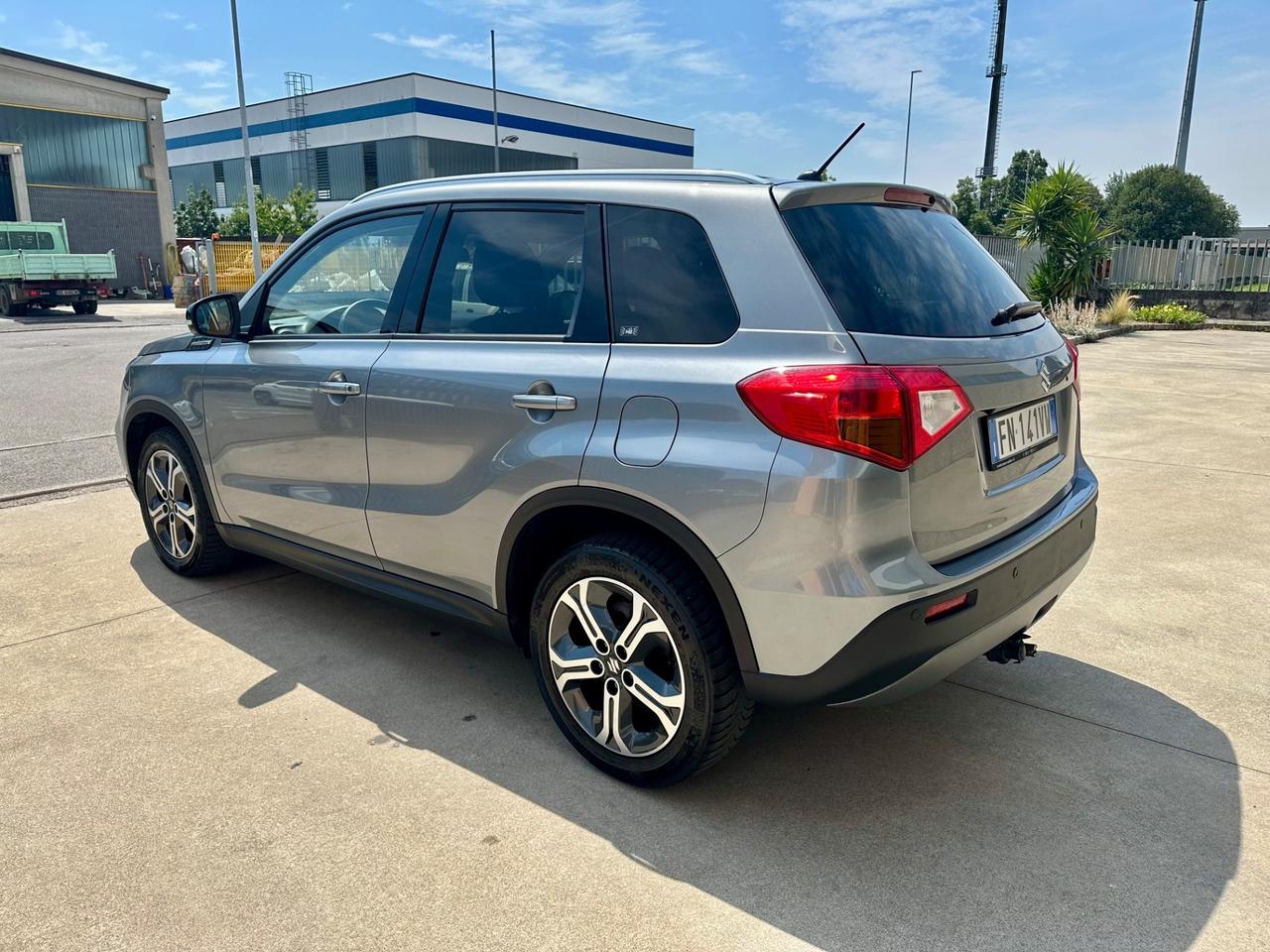 Suzuki Vitara 1.6 GPL VVT A/T V-Top