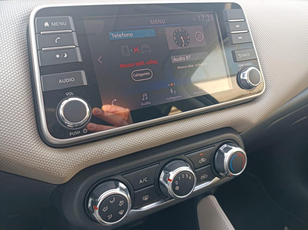 Nissan Micra 1.0 IG 12V 5 porte Acenta