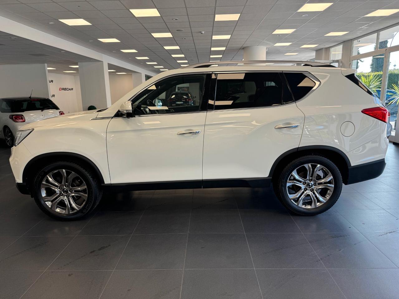 Ssangyong REXTON 2.2 4WD Icon aut. 7 POSTI CATENA ROTTA