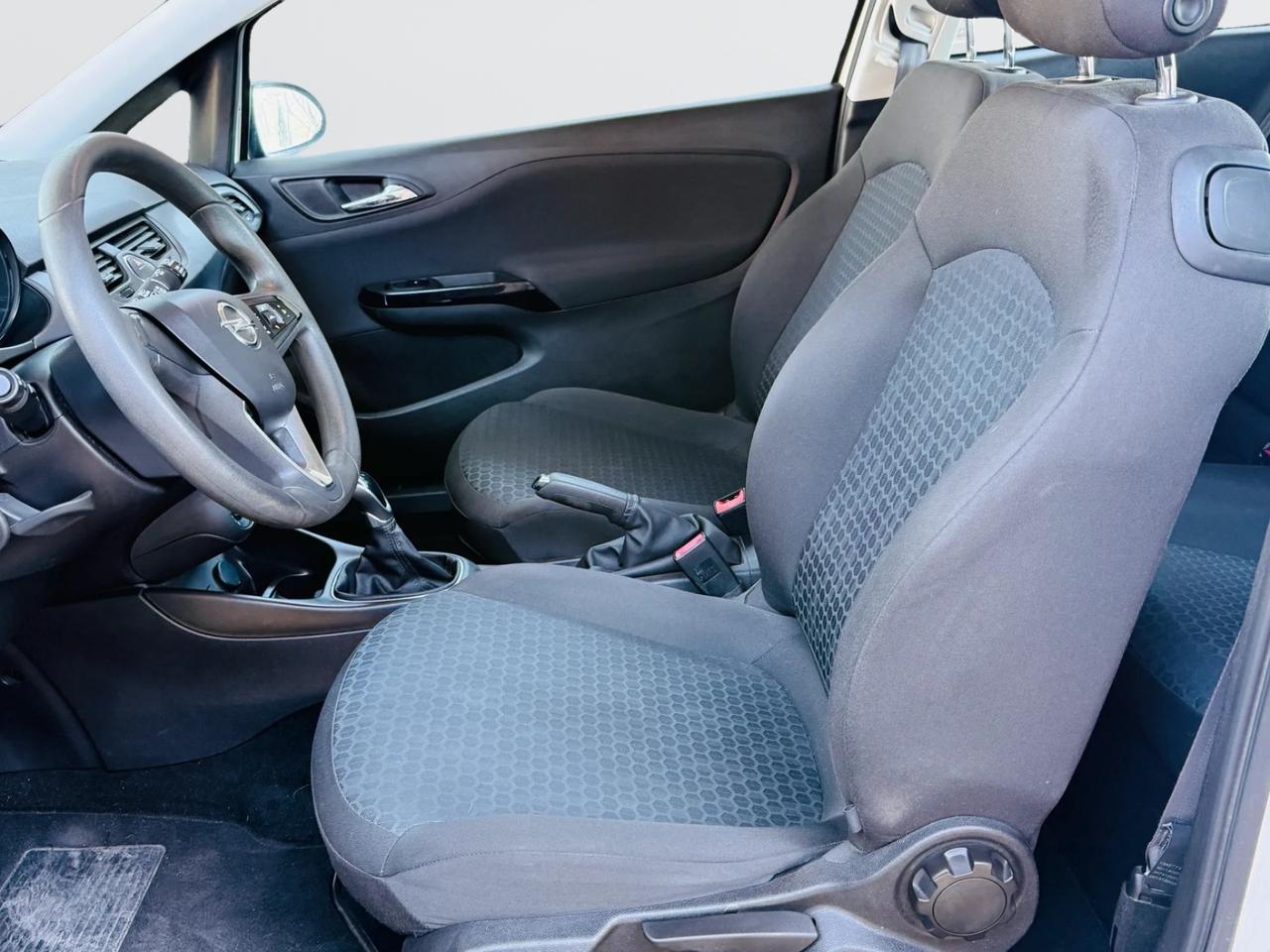 Opel CORSA 1.4 90 CV* 3 porte Cosmo*NEOPATENTATI*AUTOMATICA*90 MILA KM*