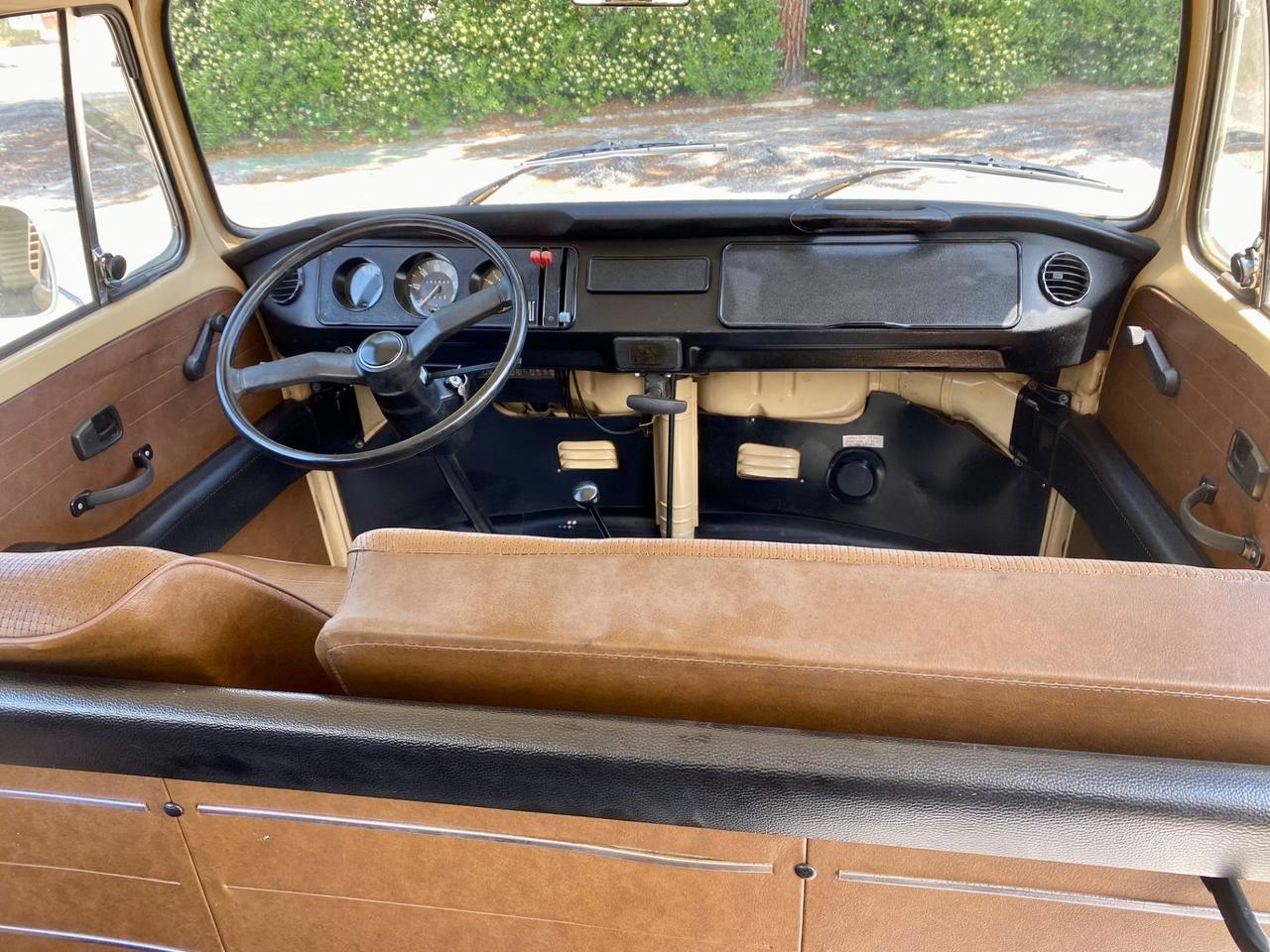 Volkswagen T2 VOLKSWAGEN T2 Bus 9 POSTI LUSSO