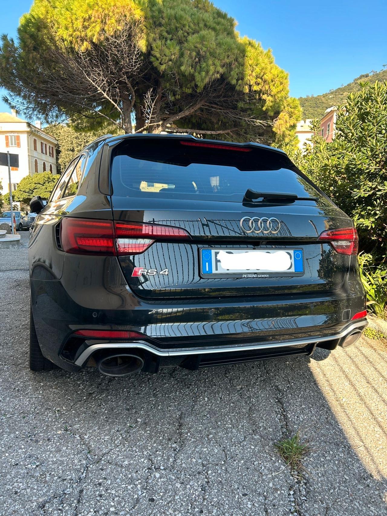 Audi A4 RS 4 Avant 2.9 TFSI quattro tiptronic PERMUTABIL_