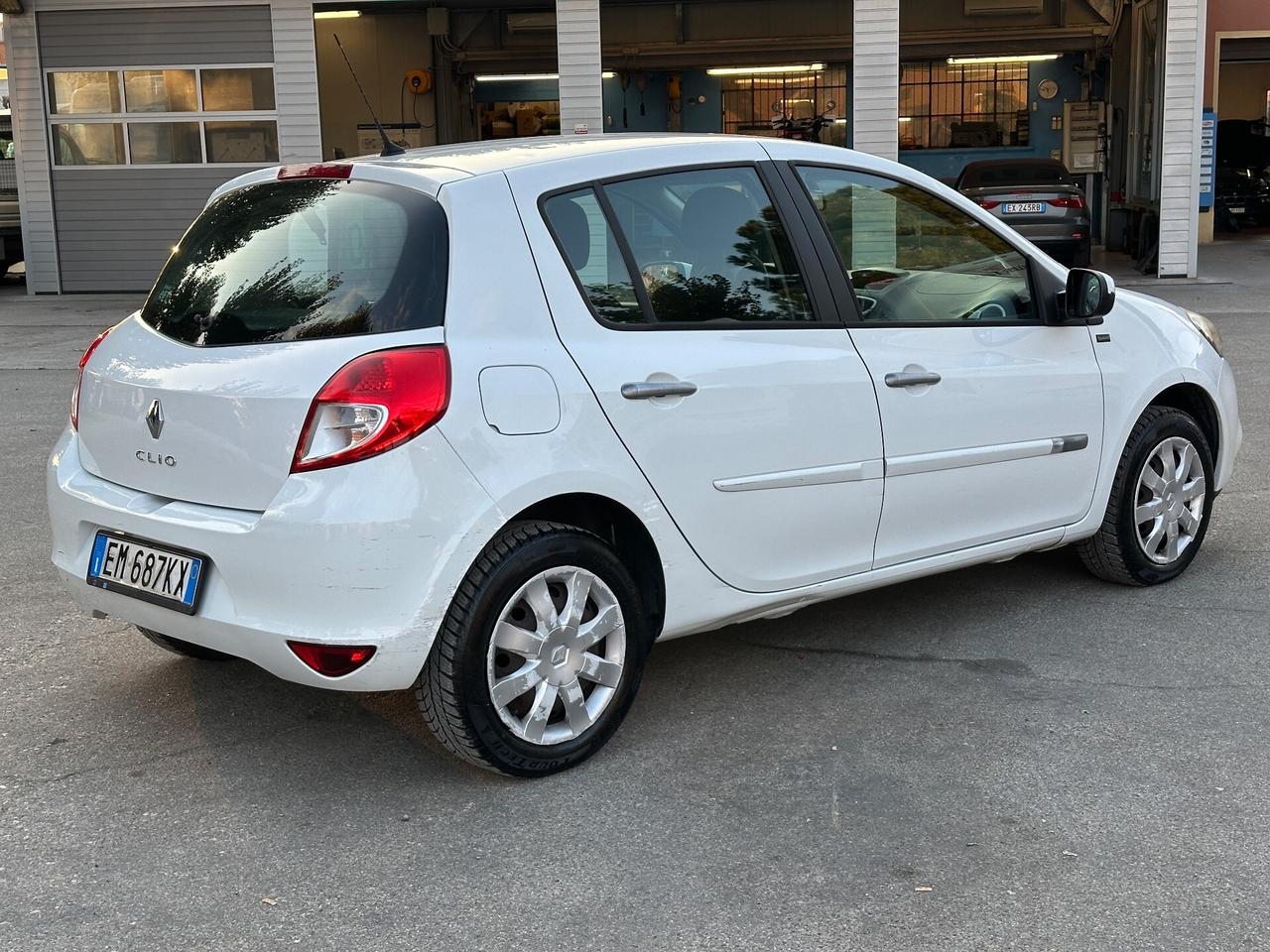 Renault Clio 1.2 16V 5 porte GPL Dynamique