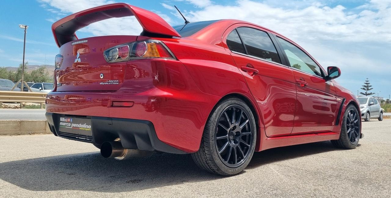 Mitsubishi Lancer Evolution 2.0 T S-AWC MR TC-SST