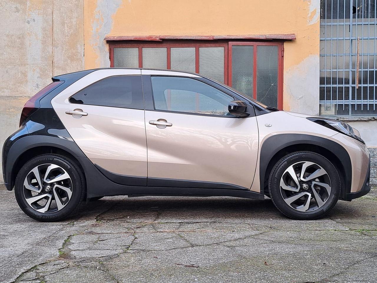 Toyota Aygo X 1.0 VVT-i 72 CV 5 porte Trend S-CVT