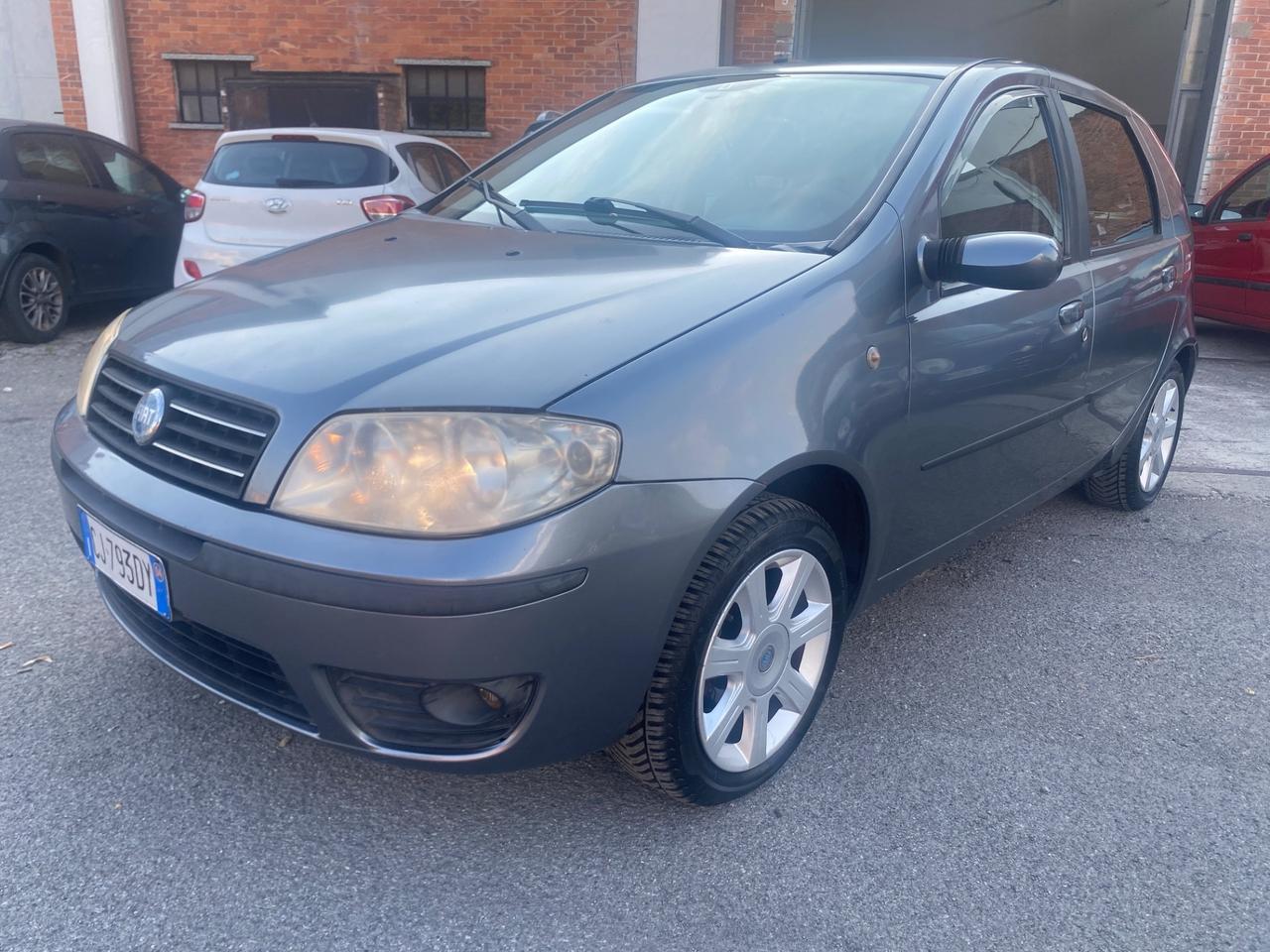 Fiat Punto 1.2i cat 5 porte ELX