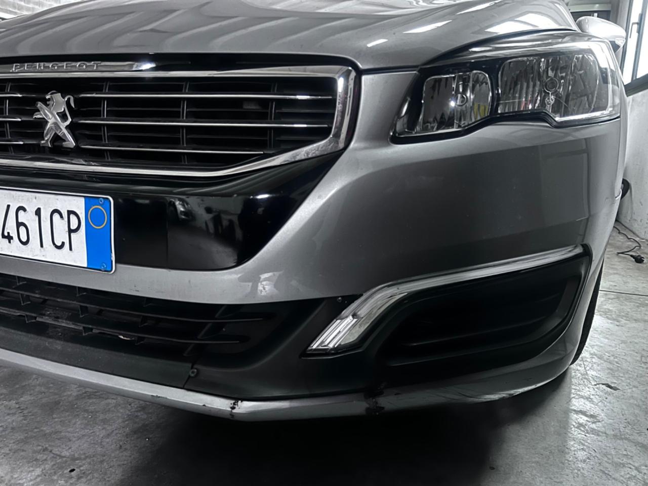 Peugeot 508 BlueHDi 120 EAT6 S&S SW Allure