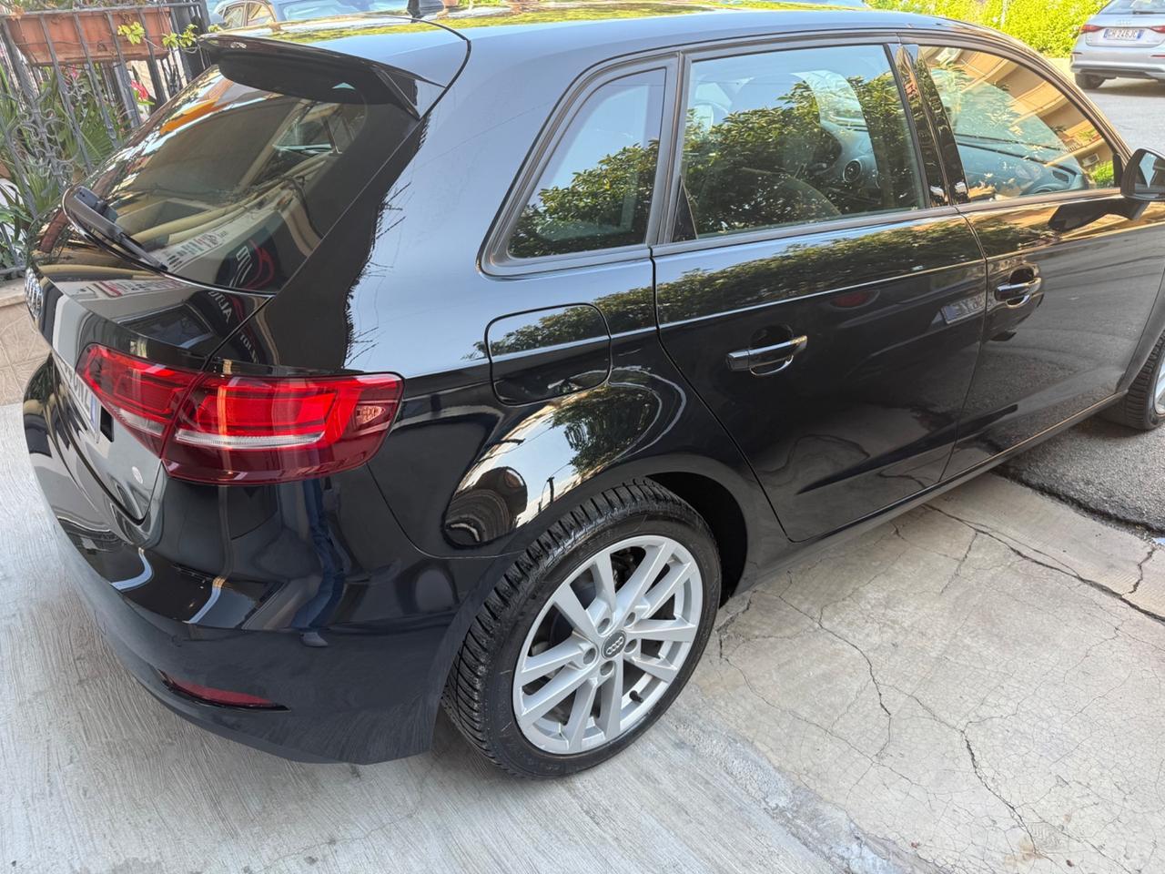 Audi A3 SPB 35 TDI S tronic Business