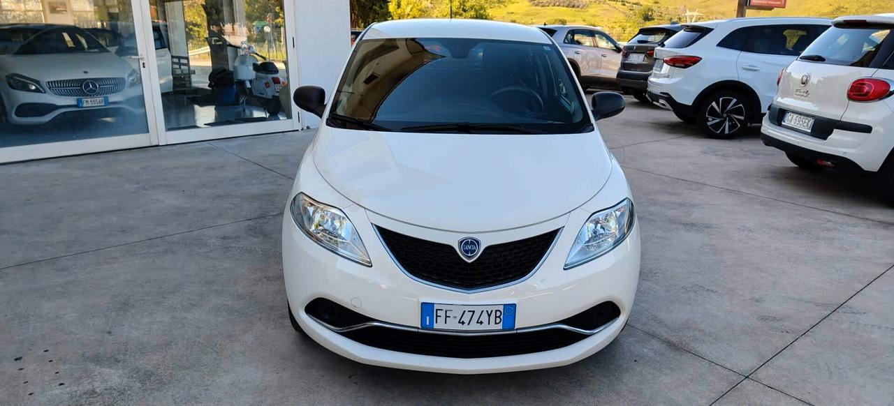 Lancia Ypsilon 1.2 69 CV "KM 41000"