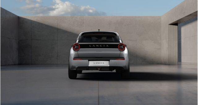 LANCIA Ypsilon Hybrid e-DCT