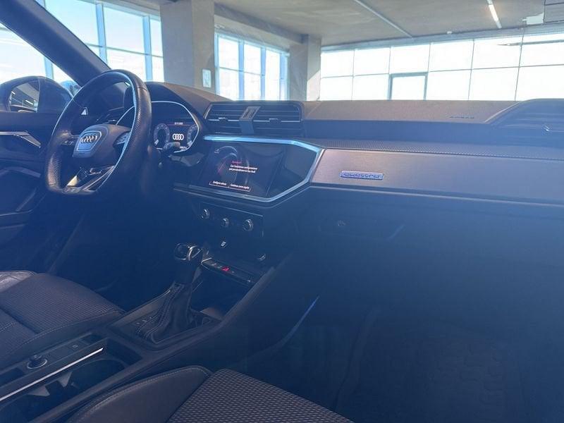 Audi Q3 Q3 35 TDI quattro S tronic S line edition