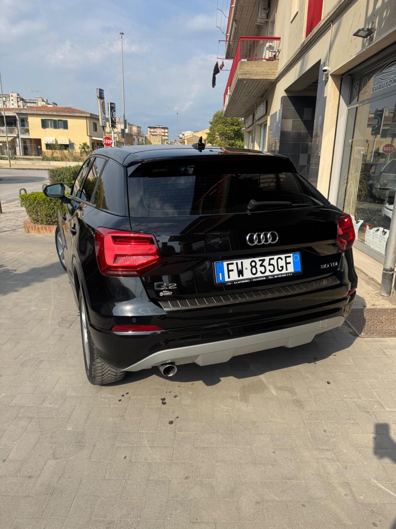 Audi Q2 30 TDI Business Design