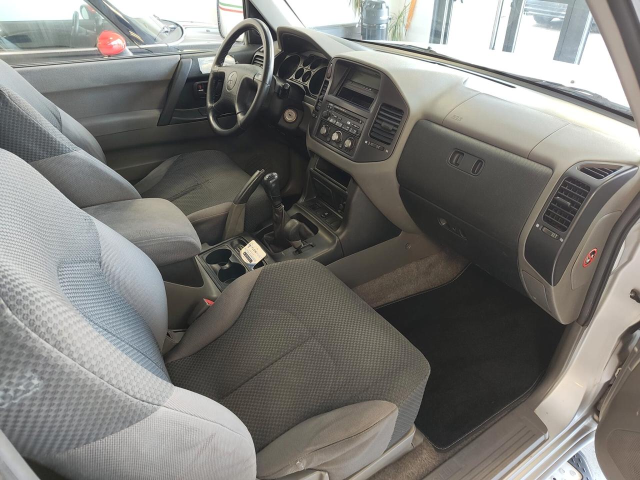 Mitsubishi Pajero 3.2 GANCIO TRAINO *UNICO PROP*