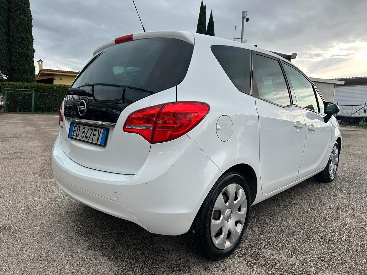 Opel Meriva 1.4 Benzina