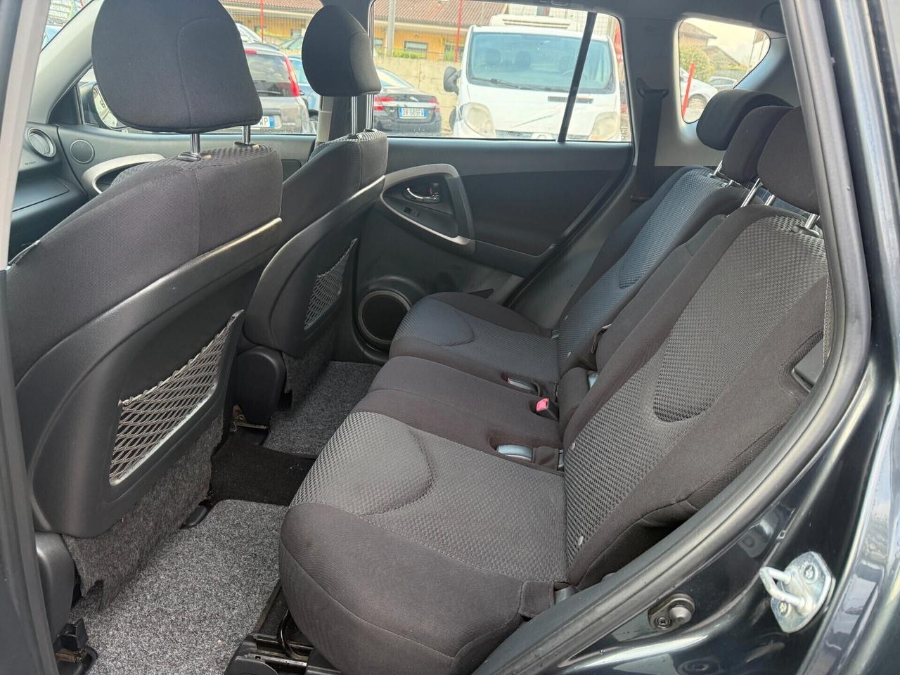 Toyota RAV 4 RAV4 2.2 D-4D 136 CV Luxury
