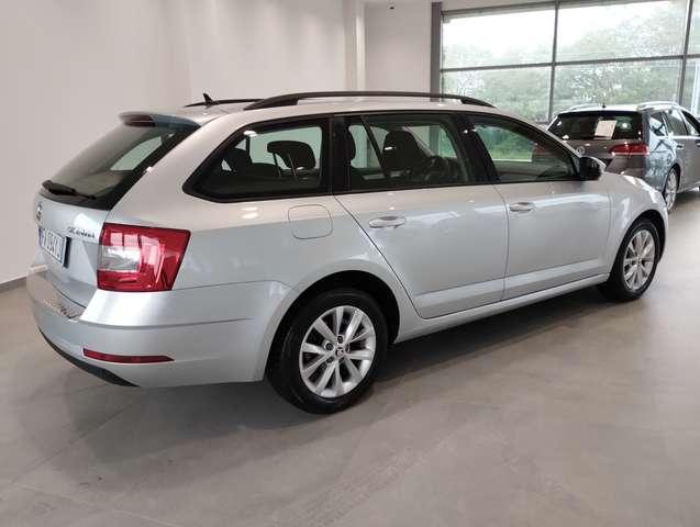 Skoda Octavia Octavia Wagon 1.6 tdi Executive 115cv dsg