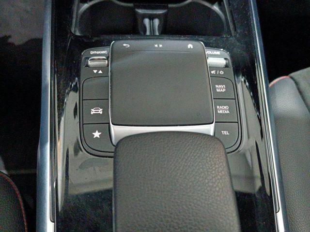 MERCEDES-BENZ GLB 200 Automatic Premium