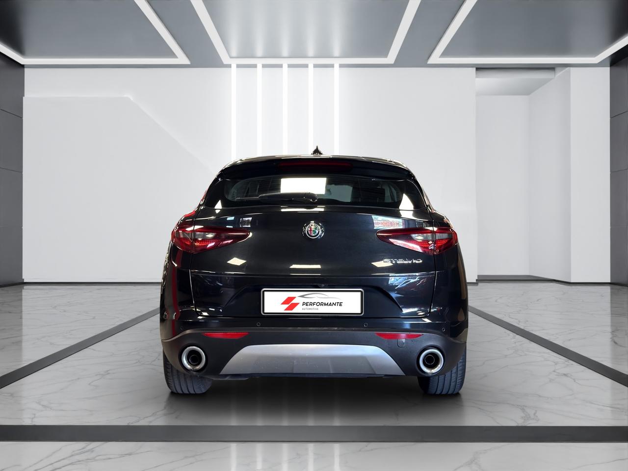 Alfa Romeo Stelvio 2.2 t Business rwd 160cv auto