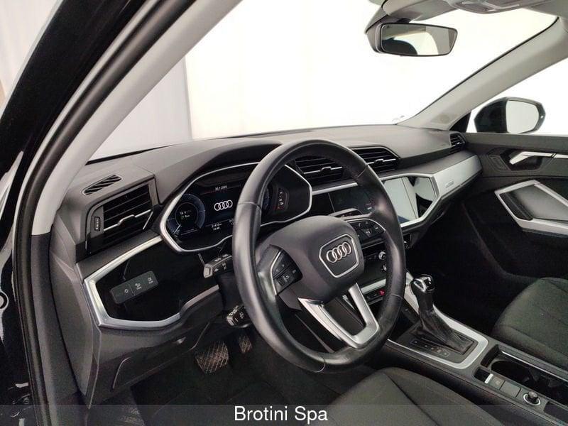 Audi Q3 Q3 45 TFSI e S tronic Business