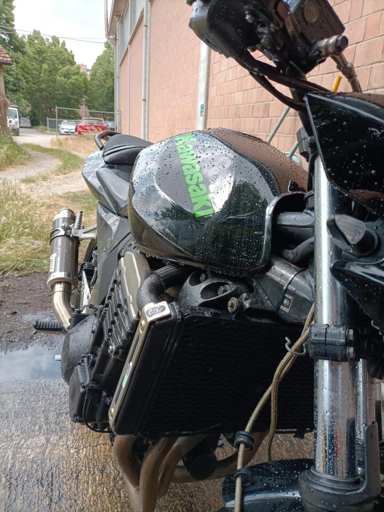 Kawasaki Z 750 Naked