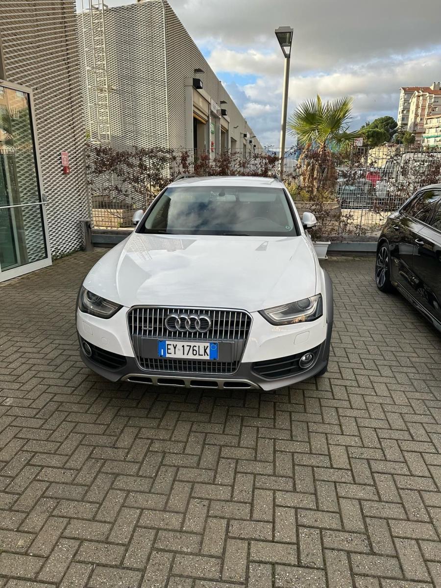 AUDI - A4 Allroad - 2.0 TDI 177 CV S tronic Business Plus