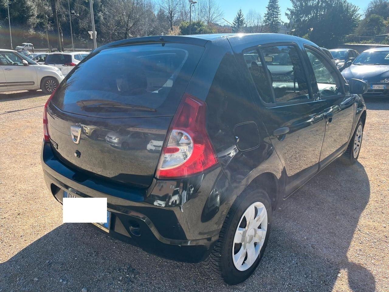 Dacia Sandero 1.4 8V GPL Lauréate ok neo patentati