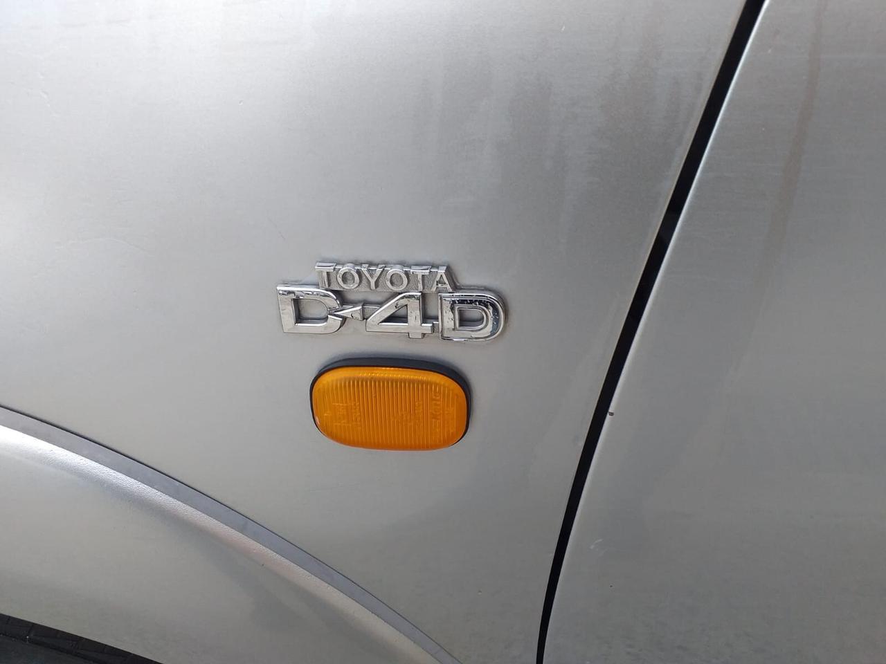 Toyota RAV 4 RAV 4 TDI D-4DCAT SOL 5 P