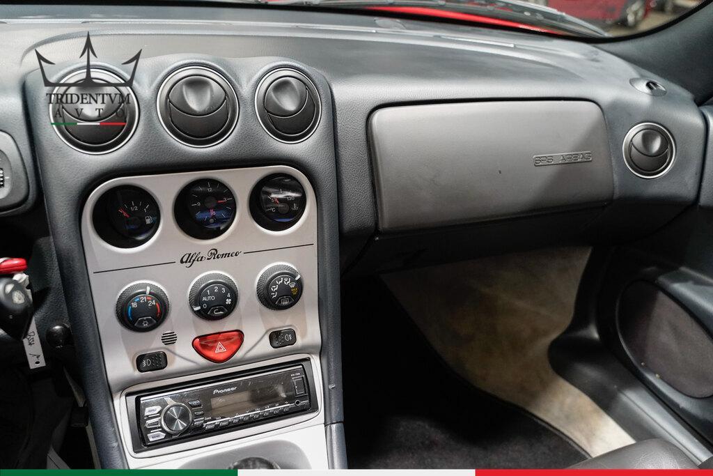 Alfa Romeo Spider 3.0 V6 24v L