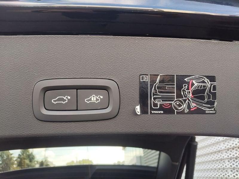 Volvo XC40 XC40 1.5 t3 R-design 163cv auto