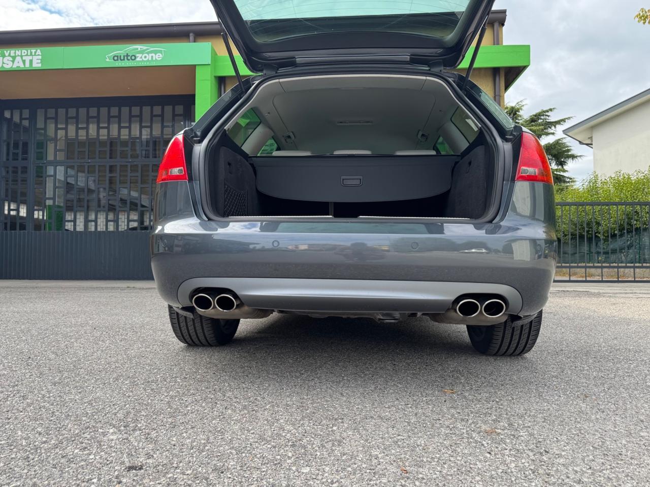 Audi A4 S4 4.2 V8 Avant quattro