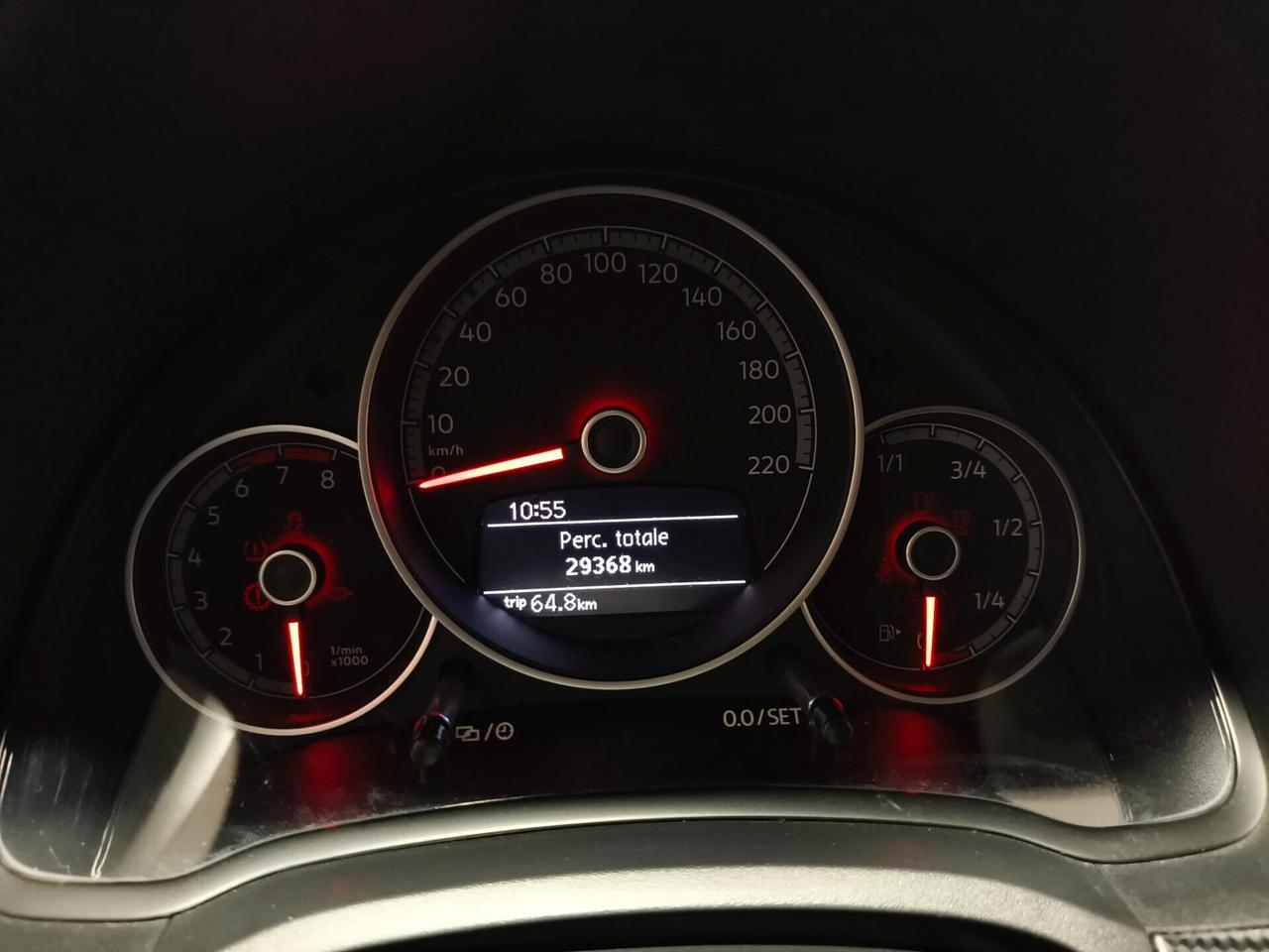 VOLKSWAGEN UP 1000 FULL OPTIONAL KM28