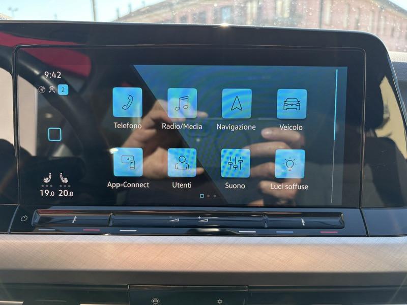 Volkswagen Golf 1.0 tsi evo Life 110cv LED-NAVI-CAM