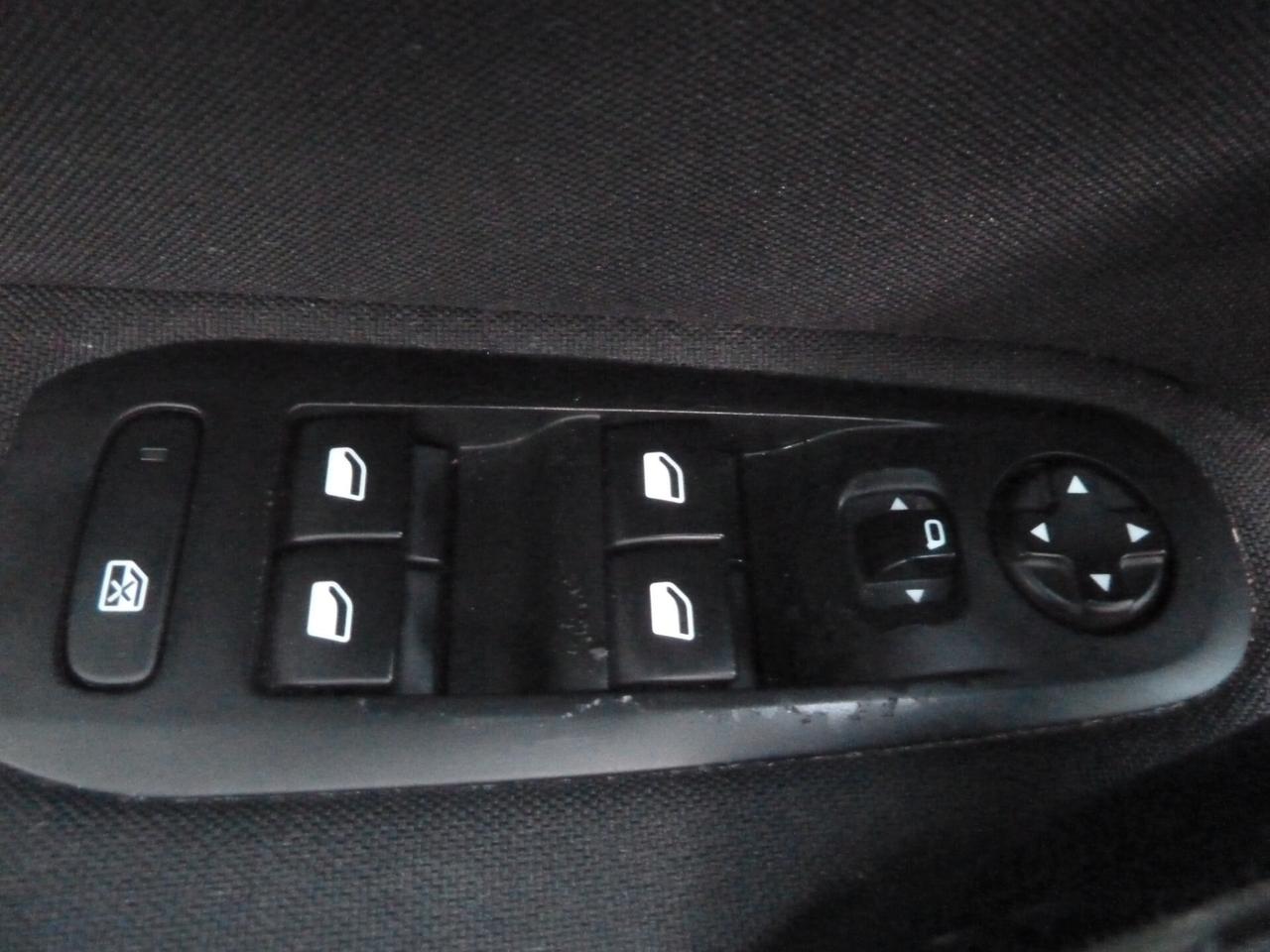 Peugeot 308 1.6 HDi 92 CV Active
