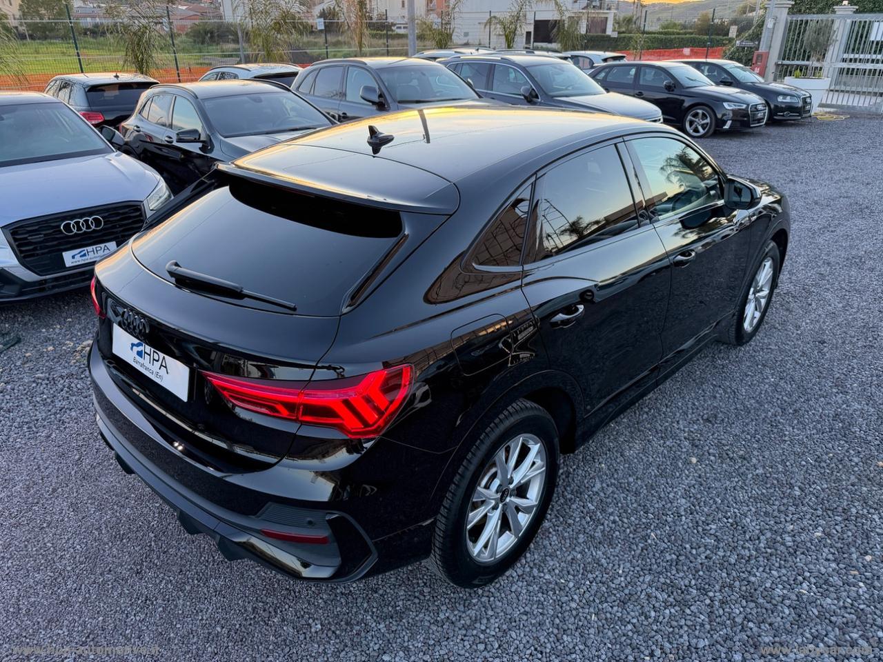 AUDI Q3 SPORTBACK 2.0TDI S-line NAVI FULL LED RETROCAMERA 360