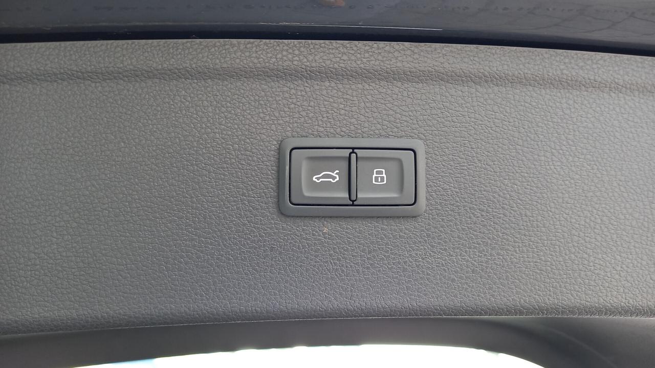 Audi Q5 2.0 TDI quattro S tronic Business Sport