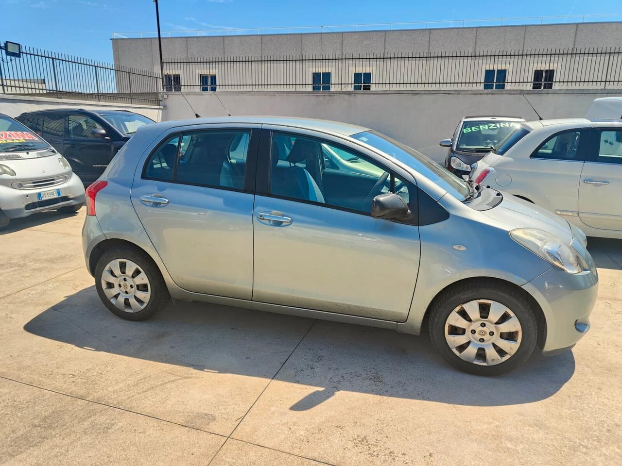 TOYOTA YARIS- PRoV TOSCANA -ECCELLENTI CONDIZIONI