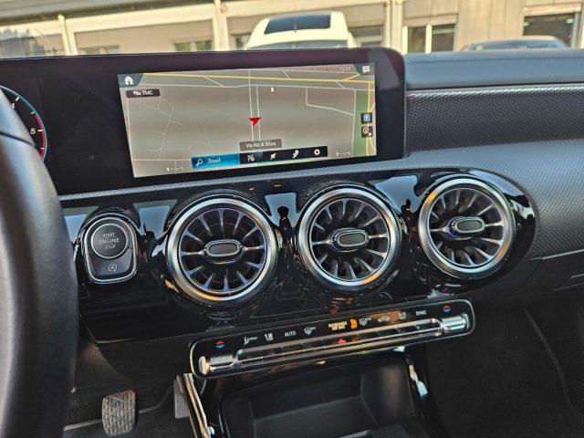 MERCEDES-BENZ CLA 200 d Premium