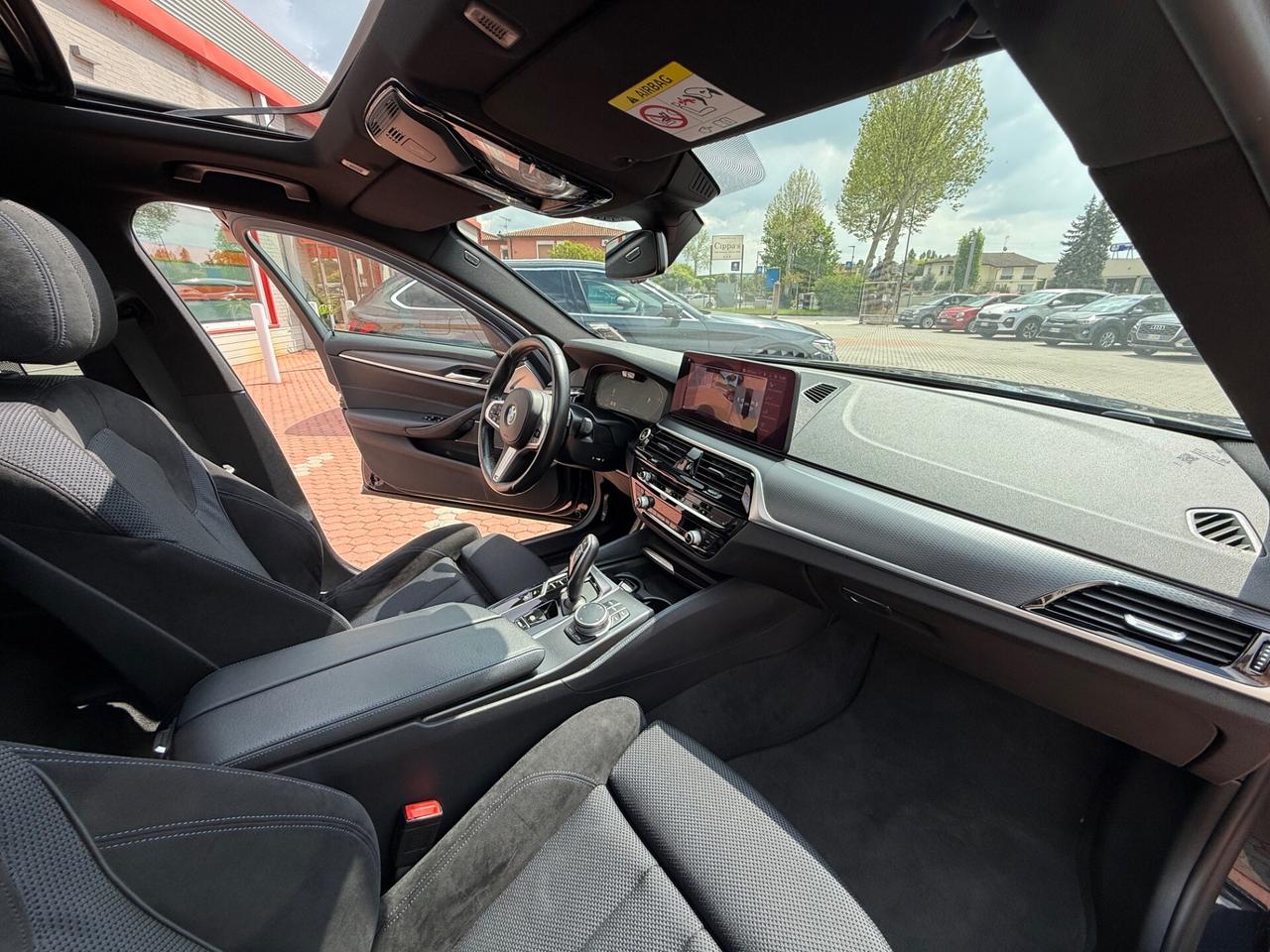 Bmw 518d 48V Touring Msport TETTO PANORAMICO, HARMAN KARDON