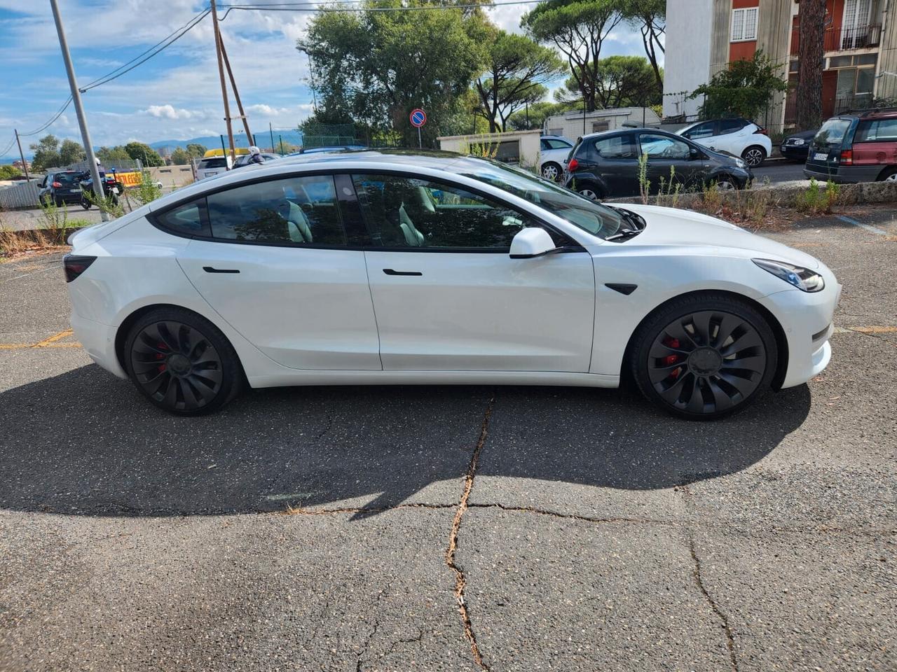 Tesla Model 3 Model 3 Long Range Performance AWD