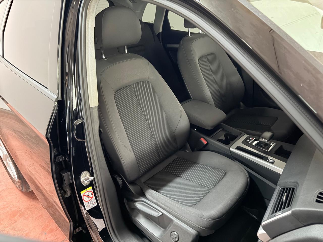 Audi Q5 35 TDI S tronic Business
