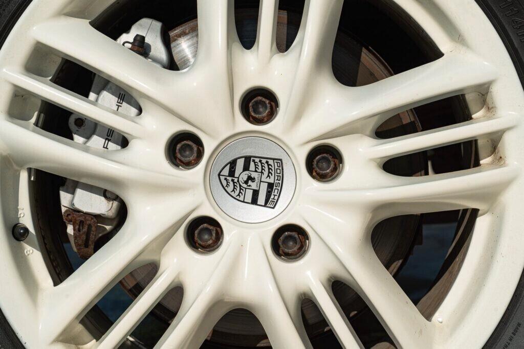 Porsche Cayenne S LIVREA ROTHMANS - POR00250