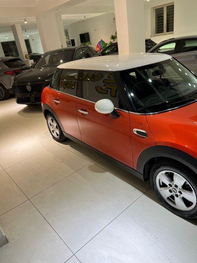 MINI Cooper D 1.5 Cooper D Business tua da ?149,00 mensili