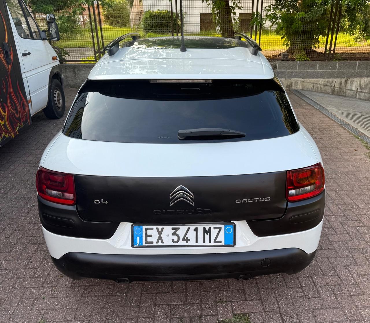 Citroen C4 Cactus PureTech 82 Shine Edition