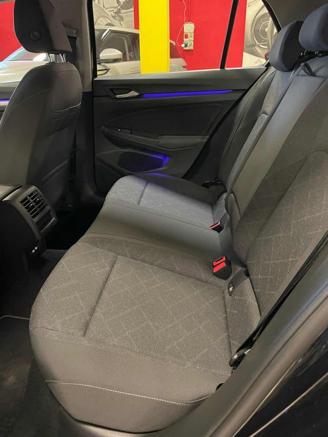 VOLKSWAGEN Golf 2.0 TDI 150 CV DSG *PDC/APPLE CAR PLAY