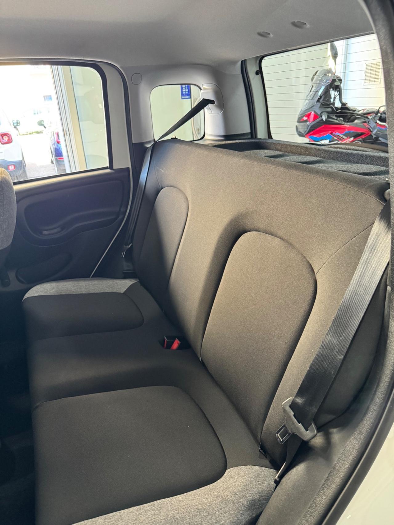 Fiat Panda 1.0 FireFly S&S Hybrid Sport