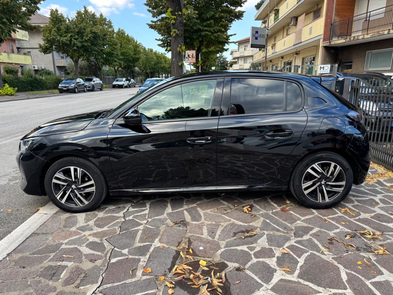 Peugeot 208 PureTech 100 Stop&Start EAT8 5 porte Allure Pack (24 mila km)