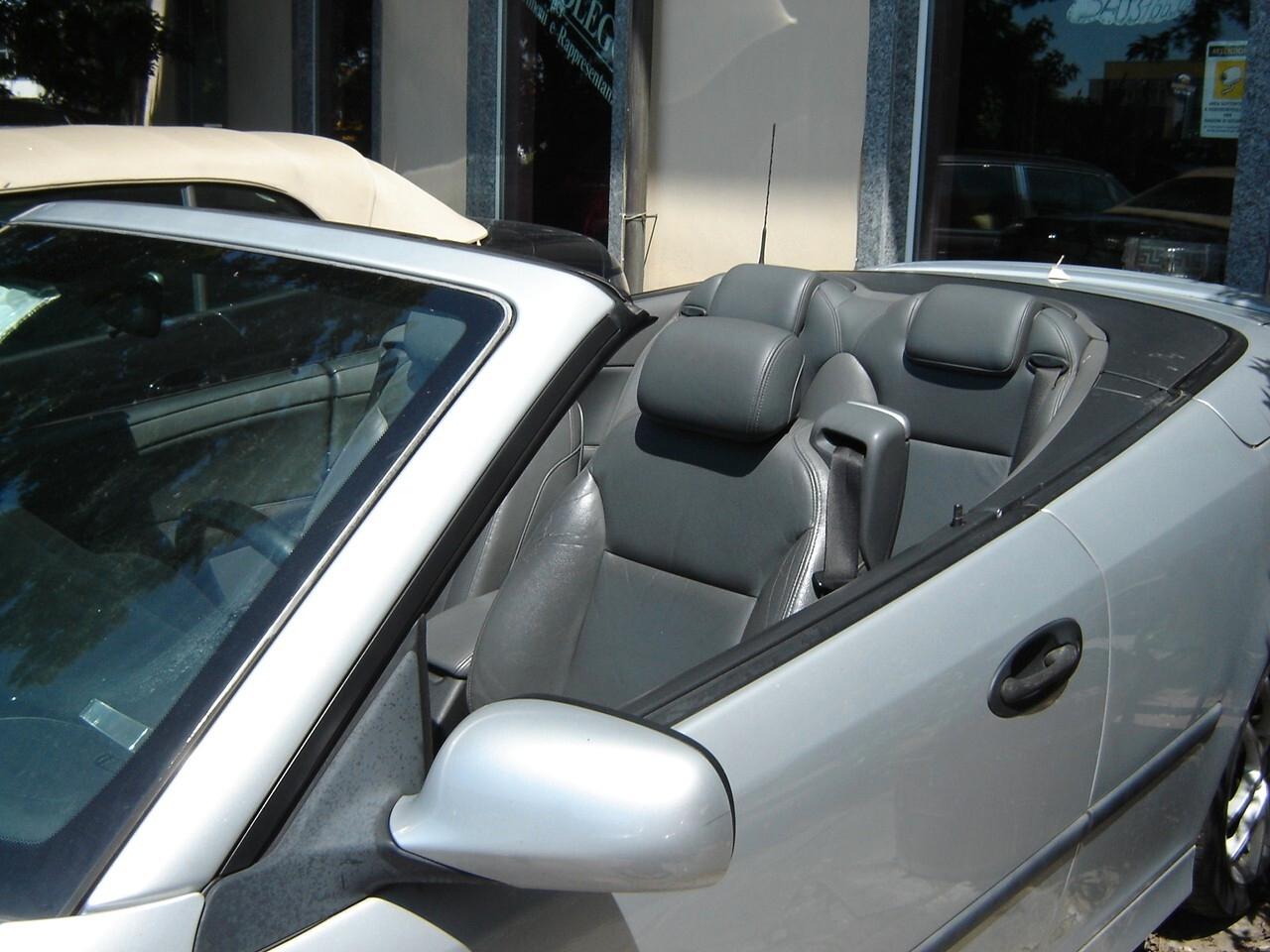 Saab 9-3 Sport Sedan 2.0 t Vector Cabrio allestimento AERO