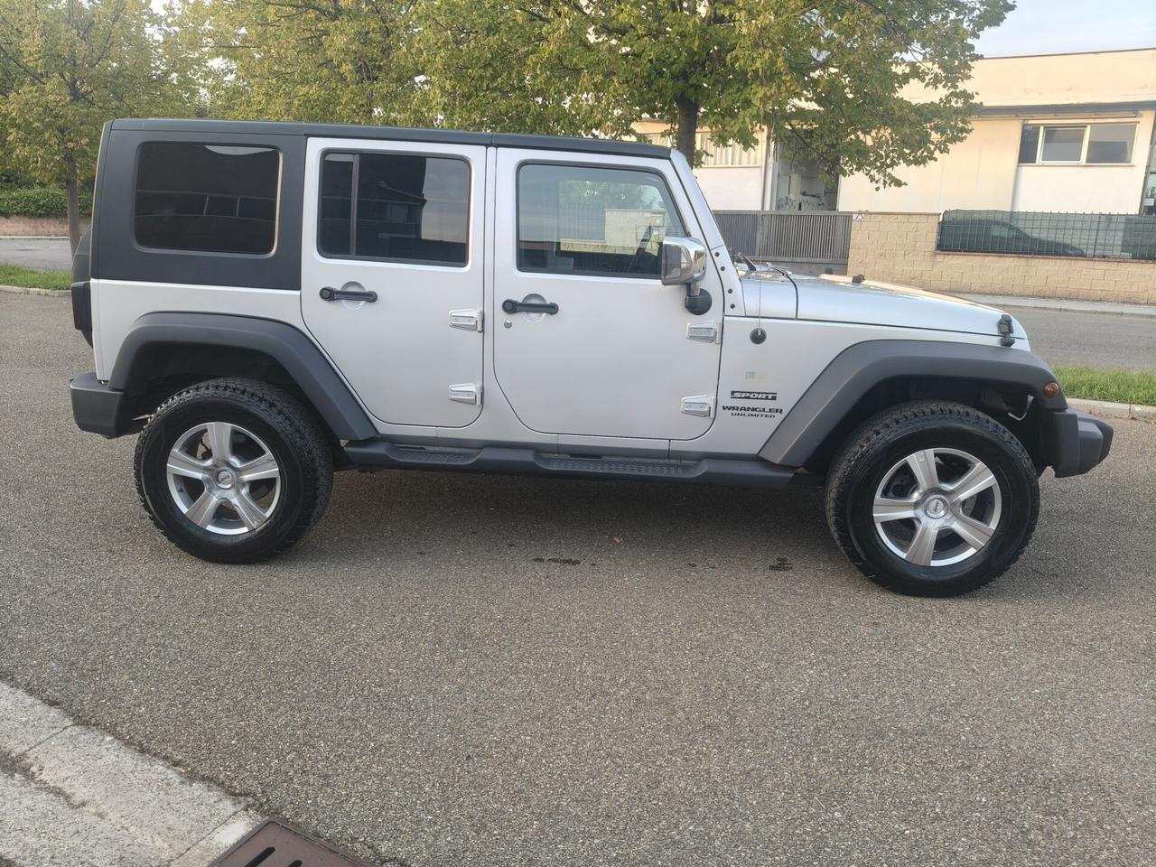 Jeep Wrangler Unlimited 2.8 CRD AUTOMATICO