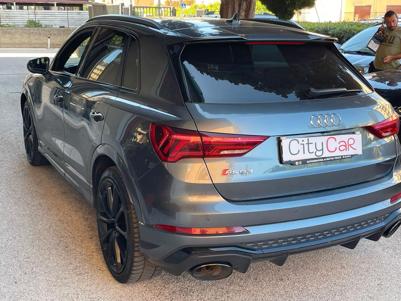 Audi Q3 RS Q3 quattro S tronic